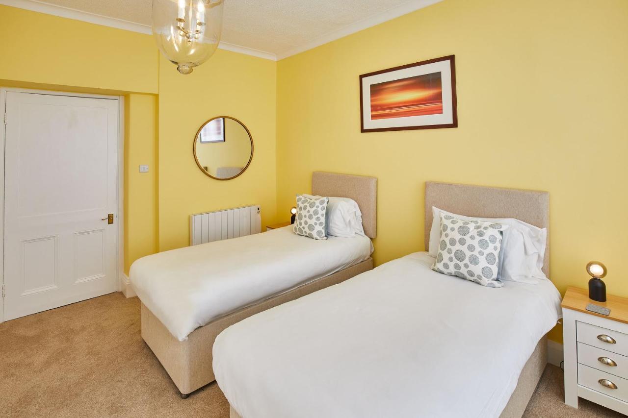 Host & Stay - 4 Metropole Towers Whitby Luaran gambar