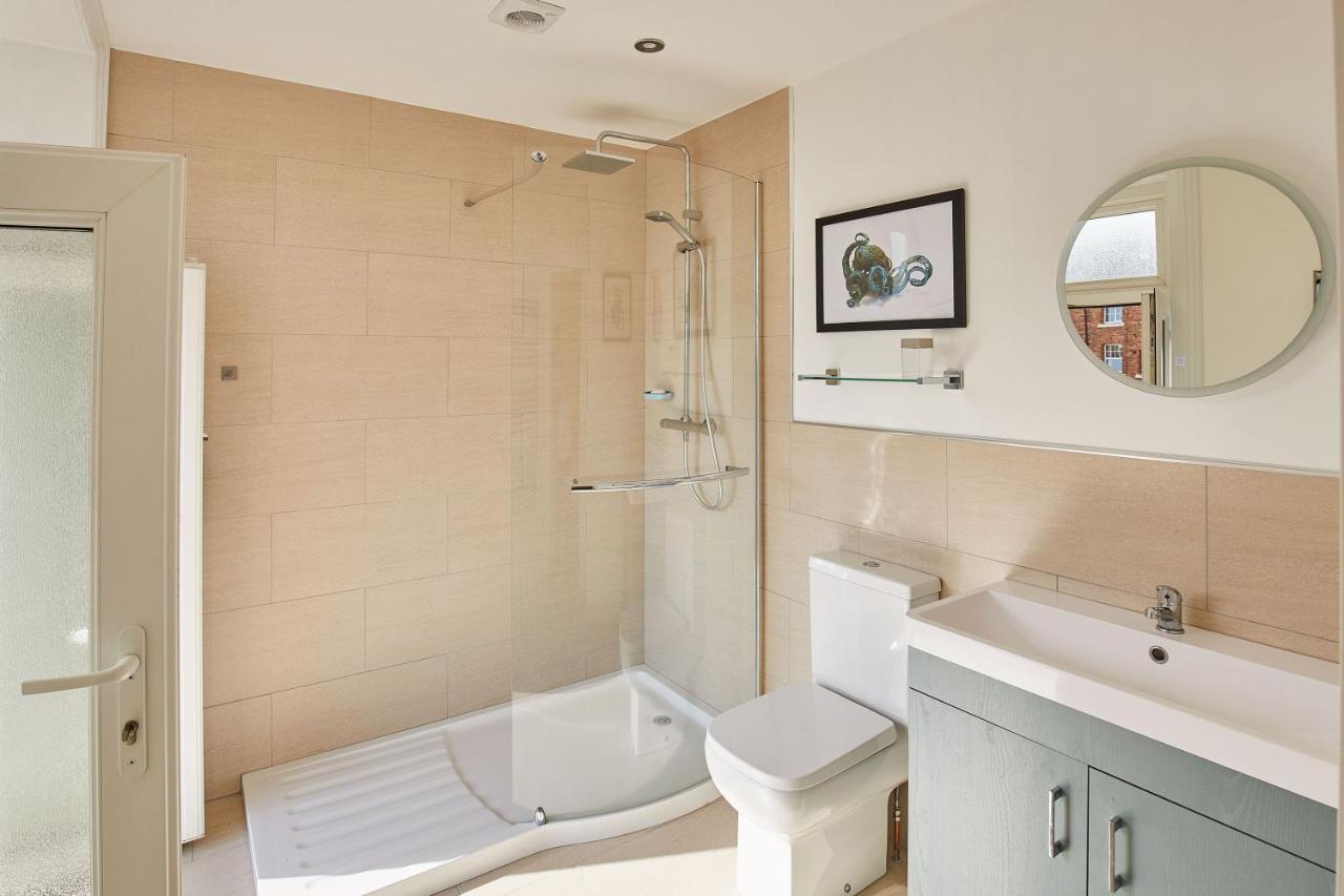 Host & Stay - 4 Metropole Towers Whitby Luaran gambar